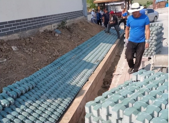 打造最美的乡村丨从干净整洁向美丽宜居转变 莲花山全面推进村屯环境底线提升